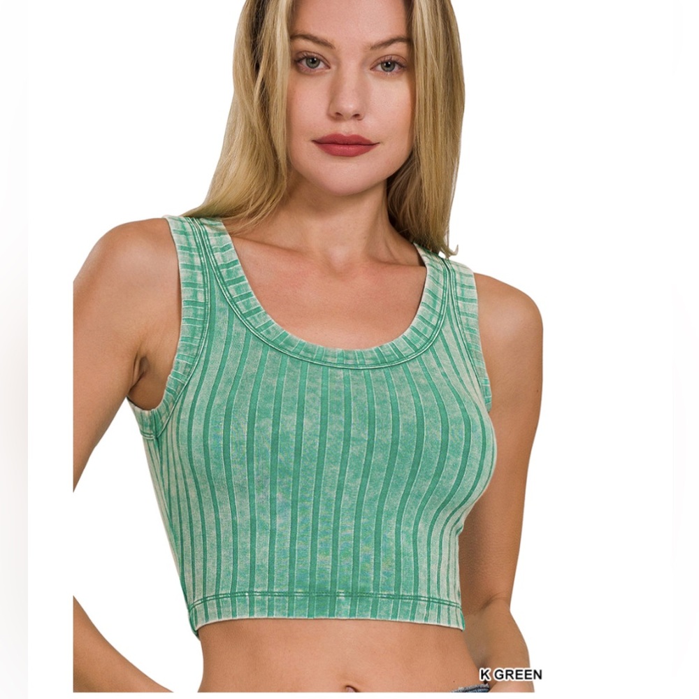 ZENANA💚🐢Green Ribbed Crop Top